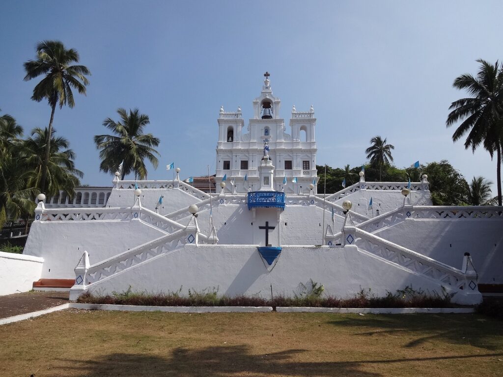 church-250242_1280